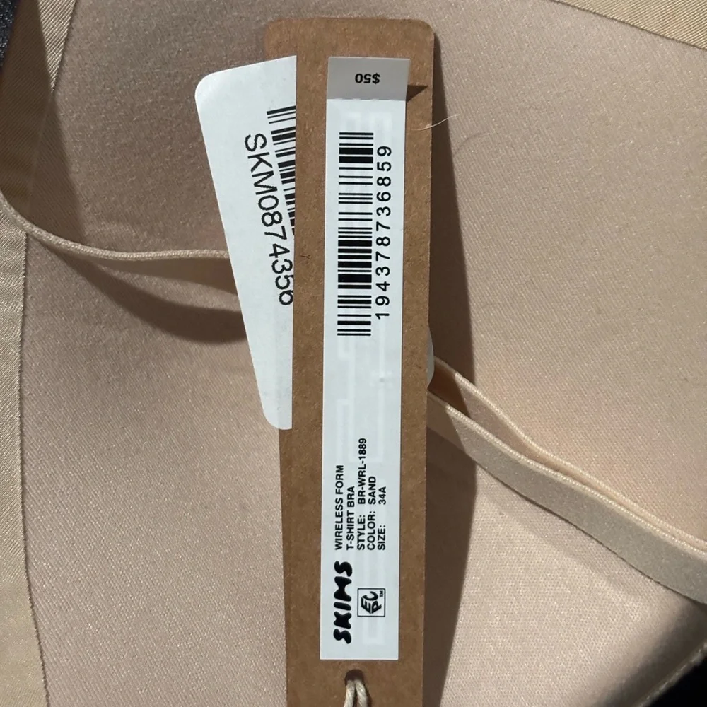 Seamless Nude Wireless T-Shirt Bra - Smooth Everyday Comfort - Picture 5 of 5
